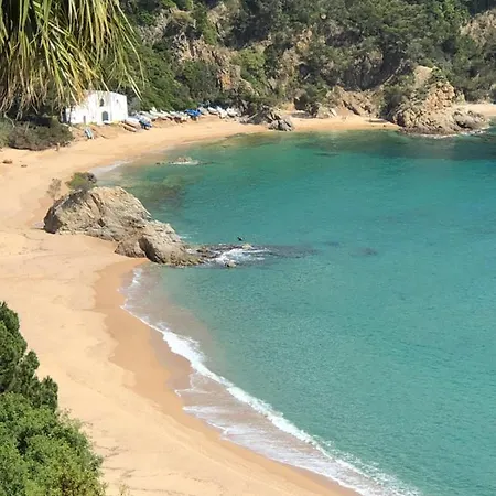 Ferienhaus Cala Canyelles & Private With Garden